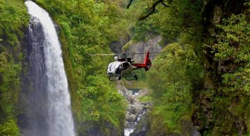 Survole de l'île de La Réunion en hélicoptère