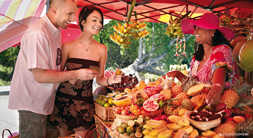 The Saint-Leu market, ILOHA Seaview Hotel 3*, Reunion island